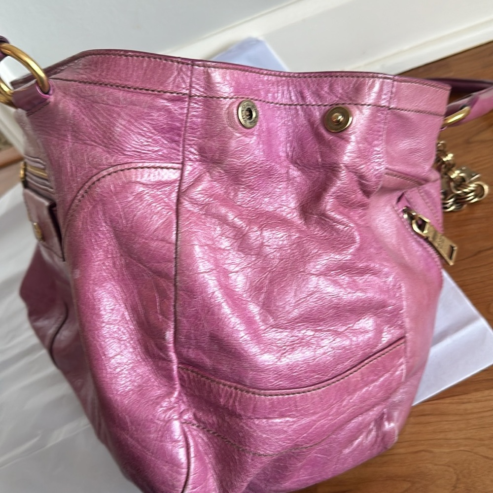 Handbag - Picture 16 of 17